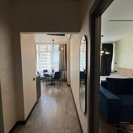 Luxury Navy Blue 683 Apartment *